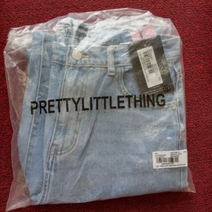 NWT PRETTY LITTLE THING JEANS